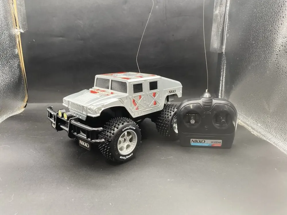 NIKKO Hummer RC Truck with Remote UNTESTED READ